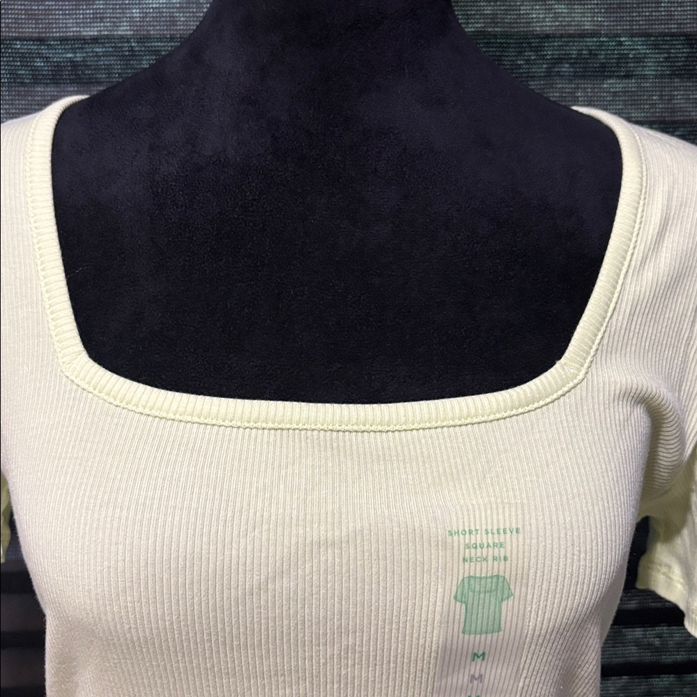 dip women’s bright green square neck ribbed short sleeve tee SZ Medium NWT - Picture 4 of 6